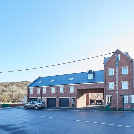 Beach Walk Apt 9 Skinningrove Екстериор снимка
